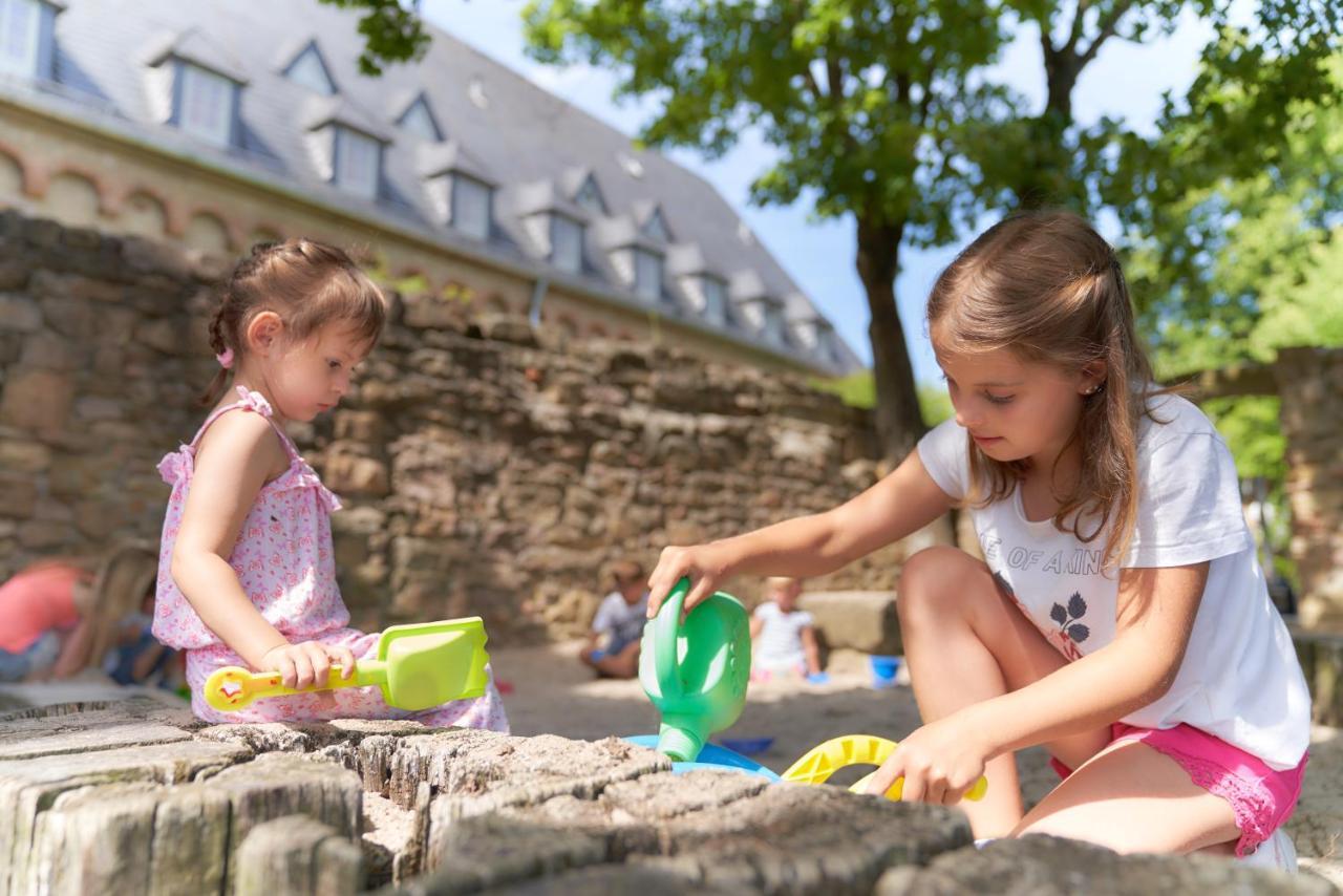 Ev.Familienferien-Und Bildungsstaette Ebernburg Hotel Bad Munster am Stein-Ebernburg Bagian luar foto
